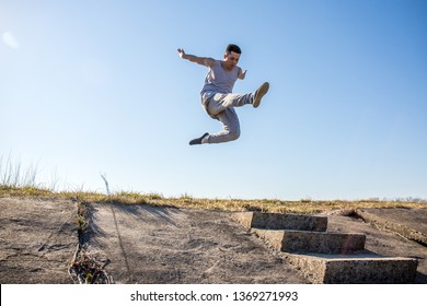 Teen Shows Parkour