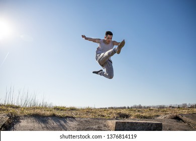 Teen Shows Parkour