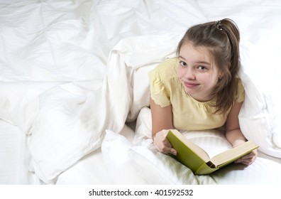 Teenage Girl Reading Book Bed Studio Stock Photo 401592532 | Shutterstock