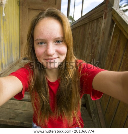teen girl self pic Bursting for a pee stories