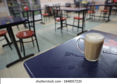 'Teh Tarik' Is A Favorite Drink Of Malaysians When Drinking At The 