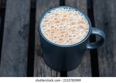 Teh Tarik, Is Infused Black Tea With Milk Served In Thick Froth. Popular Drinks In Malaysia