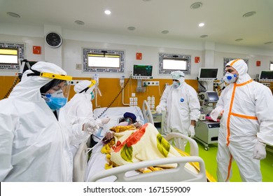 Tehran, Iran, March 2020: Doctors And Nurses In Iran Have Emerged As Real Heroes In The Fight Against The Coronavirus.