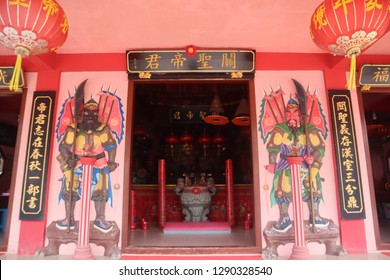 Teluk Sebung,Tanjung Pinang / Indonesia - January 19 2019 The Shangharama Chinese Temple In Bintan Island Have A Big Guan Sheng Jun Statue