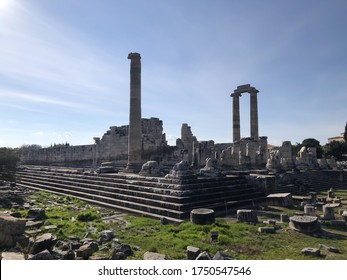 Temple Of Apollo In Didim