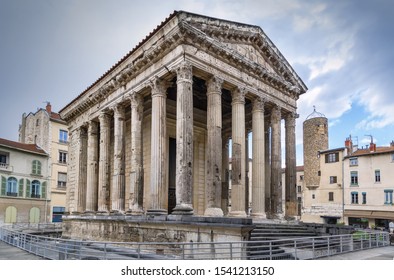 Temple Romain Images Stock Photos Vectors Shutterstock