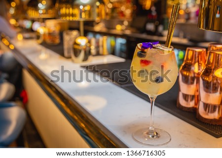 Temple Bar cocktails Dublin
