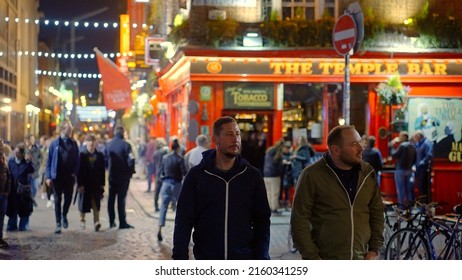 Temple Bar District In Dublin Is A Crowded Place - CITY OF DUBLIN, IRELAND - APRIL 20, 2022