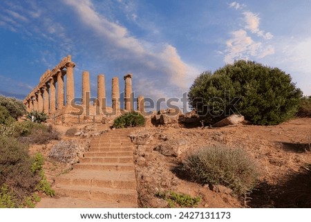The temple of Juno, in the Valley of the Temples of Agrigento an ancient Greek Temple , Agrigento, Sicily. 