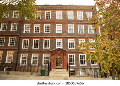 Temple, London. UK. November 3rd 2020. Exterior Of 6, Kings Bench Walk Barrister Chambers.