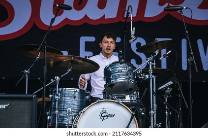 Temple Newsam Park , 4th September 2021, Frank Turner And The Sleeping Souls Perform Live At Slam Dunk Festival Leeds Uk. 