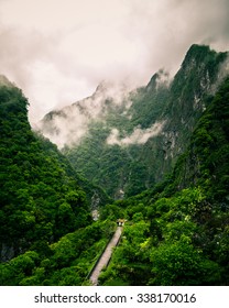 Temple In Taroko Gorge