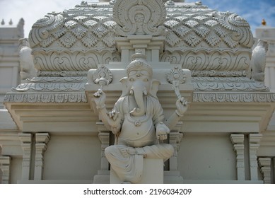 Temple, Texas, USA - JUNE, 2020: Statues From Hindu Temple Of Central Texas. A Place Where Devotion And Spirituality Come Together. The Biggest Ganesha Temple In The State Of Texas