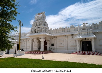 Temple, Texas, USA - JUNE, 2020: Hindu Temple Of Central Texas. A Place Where Devotion And Spirituality Come Together. The Biggest Ganesha Temple In The State Of Texas