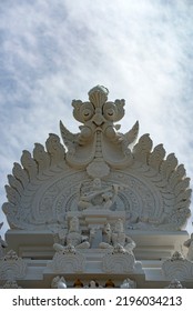 Temple, Texas, USA - JUNE, 2020: Statues From Hindu Temple Of Central Texas. A Place Where Devotion And Spirituality Come Together. The Biggest Ganesha Temple In The State Of Texas