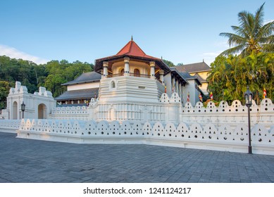 Temple Of The Tooth, Kandy, Sri Lanka