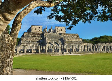 Temple Of The Warriors In Chichen Itza, Quintana Roo, Mexico. Mayan Ruins  Near Cancun.