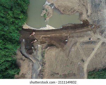 Temporary Random Fill Cofferdam Construction Berm Dam