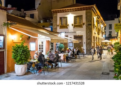 Tenerife, Canary Islands - October 27, 2018: Nightlife In The Pedestrian Streets Of La Ranilla, An Old Fishing District In The Tourist City Of Puerto De La Cruz