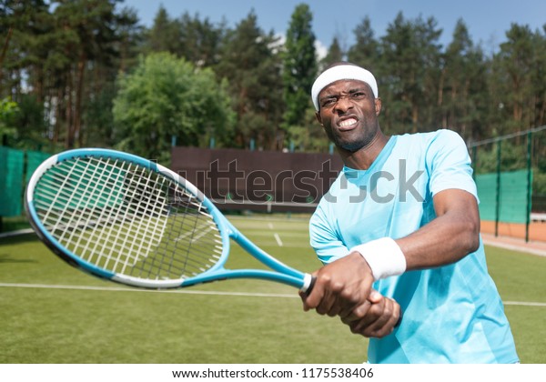 racket guy