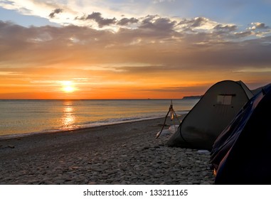 21,205 Camping tent on beach Images, Stock Photos & Vectors | Shutterstock