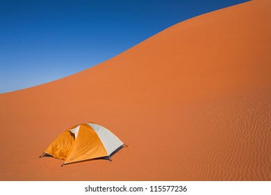 Tent and the sand dune