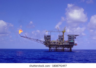16 Petronas Petroleum Industry Complex Photos And Premium High Res Pictures Getty Images