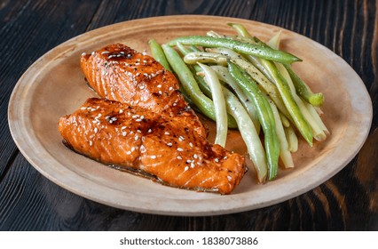 Teriyaki Salmon With Spicy Green And Yellow Beans