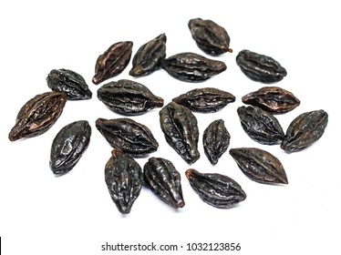 18 Terminalia bellirica gaertn roxb Images, Stock Photos & Vectors ...