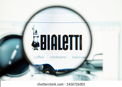  Ternopil, Ukraine - June 17 2019: Oficial webpage of Bialetti , homepage. logo visible