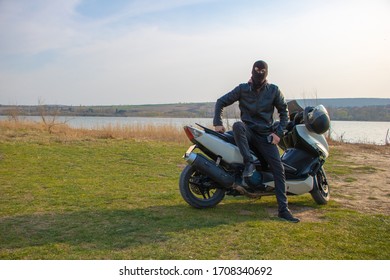 502 Motorcycle robber Stock Photos, Images & Photography | Shutterstock