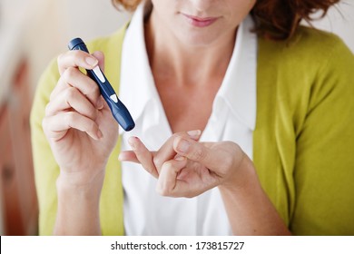 Test For Diabetes, Woman