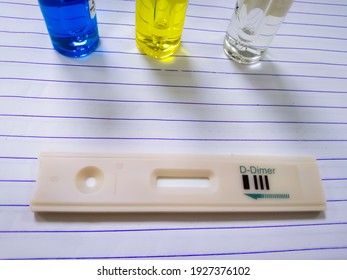 Test Kit D-dimer Test, Diagnosis For Disseminated Intravascular Coagulation With Medical Laboratory Background