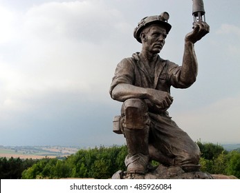 Teversal, Nottinghamshire, UK. September 13, 2016. A Statue Of A Coal Miner In A Public Park Commemorating The Mining Industry In The County.