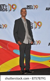 Tevin Campbell At The 2009 BET Awards (Black Entertainment Television) At The Shrine Auditorium. June 28, 2009  Los Angeles, CA Picture: Paul Smith / Featureflash