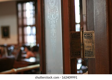 Texas Capitol Sign On The Door Decorate Inside State Capitol Building In Austin, USA