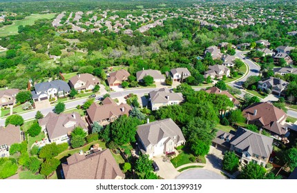 664 Texas hill country homes Images, Stock Photos & Vectors | Shutterstock