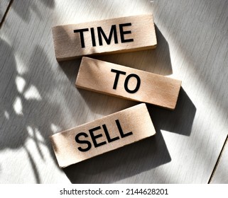 177 Auction block letters Images, Stock Photos & Vectors | Shutterstock