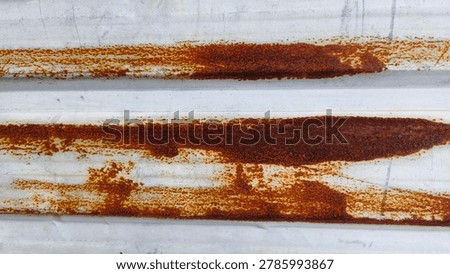 texture background of rusty, iron roofing or iron sheets, tekstur latar belakang dari atap seng  yang korosi
