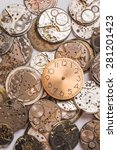texture of broken clock