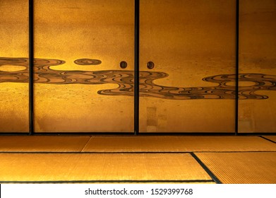 texture of japanese sliding door