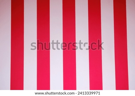Texture with red and white stripes