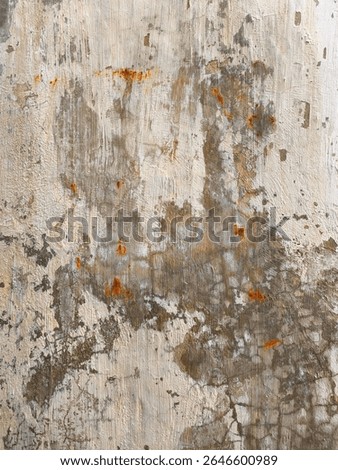texture of wall, there is a rust on the wall due to iron sticking to the wall so that carbon dioxide, oxygen, and sunlight are oxidized so that it turns yellow 