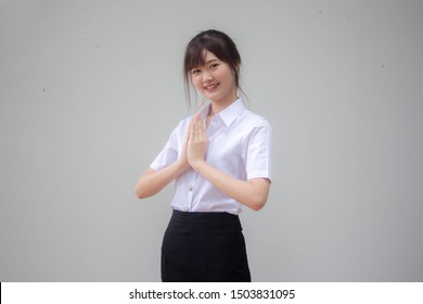 8,566 Thai pay respect Images, Stock Photos & Vectors | Shutterstock