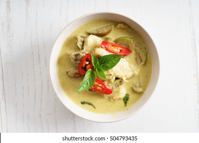 Thai chicken green curry, creamy soup, with eggplant