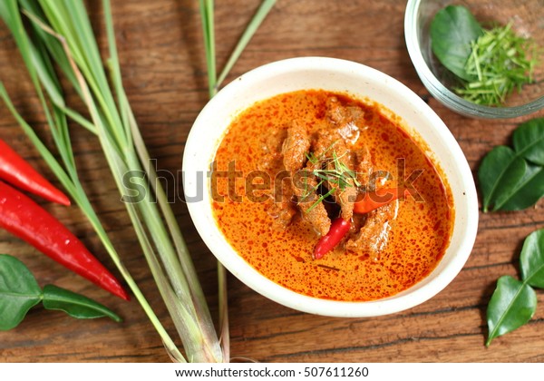 Thai cuisine: Beef red curry, beef boiled with\
coconut milk and hot spicy. Traditional Thai food \'Beef curry or\
Panang Neua\'