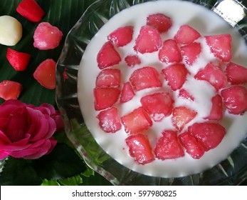 Thai dessert call Tub Tim Krob make by water chestnut and serve with coconut milk