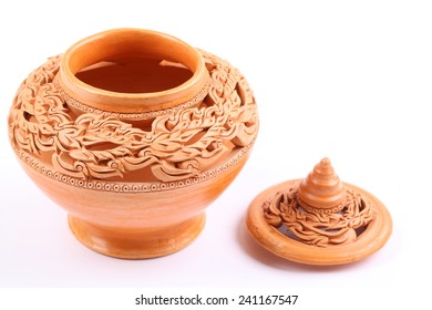 Thai Earthenware