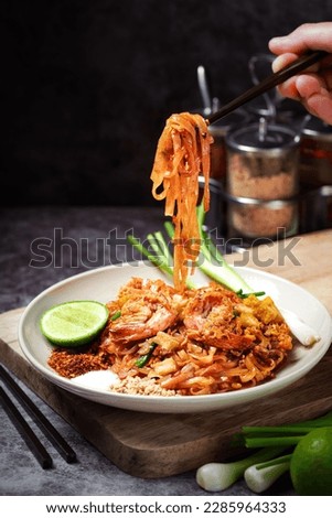 Thai food, Stir fried rice noodles with shrimp called Pad Thai