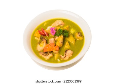 THAI Fried Fish Fillet GREEN CURRY. Thailand Tradition Green Curry Soup With Fried Fish Fillet And Coconut Milk. Isolated On White Background.